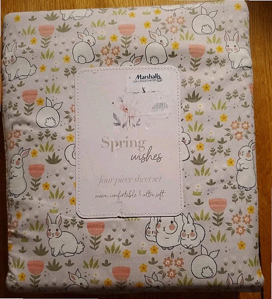 Spring Wishes Easter Bunny Rabbits 🐇 4pc Queen Sheet Set Floral Bunnies 🐰
